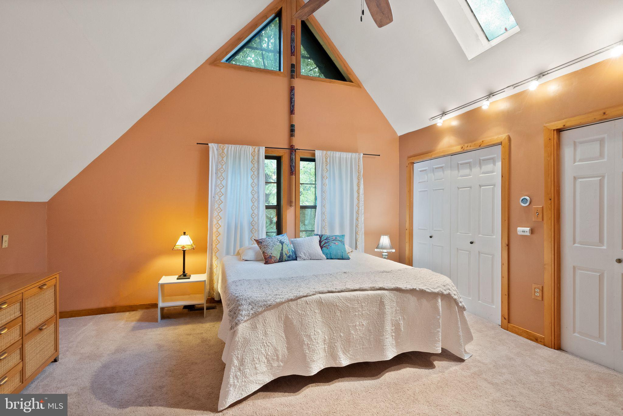 NORTH RED OAK (WEST) - Residential