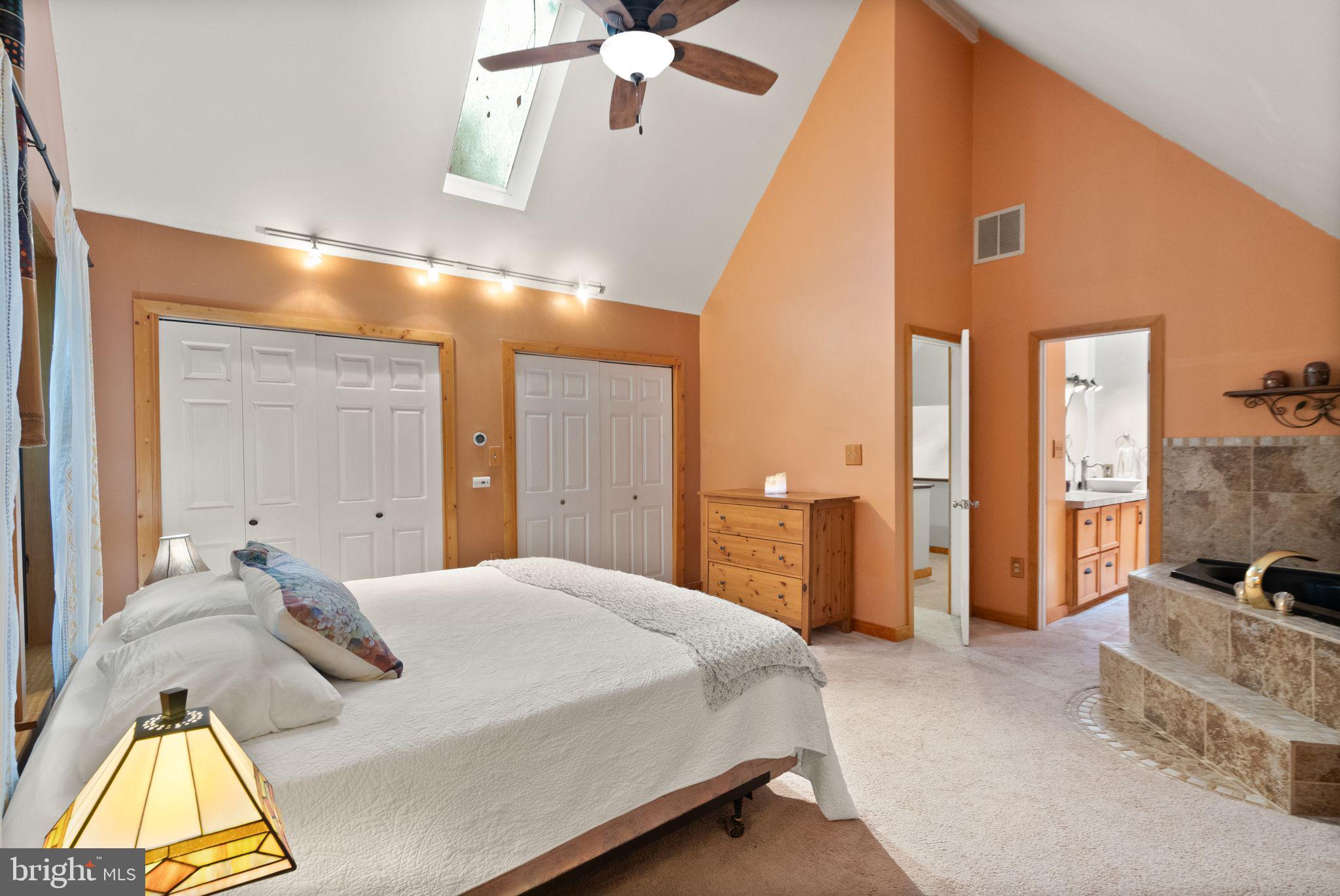 NORTH RED OAK (WEST) - Residential