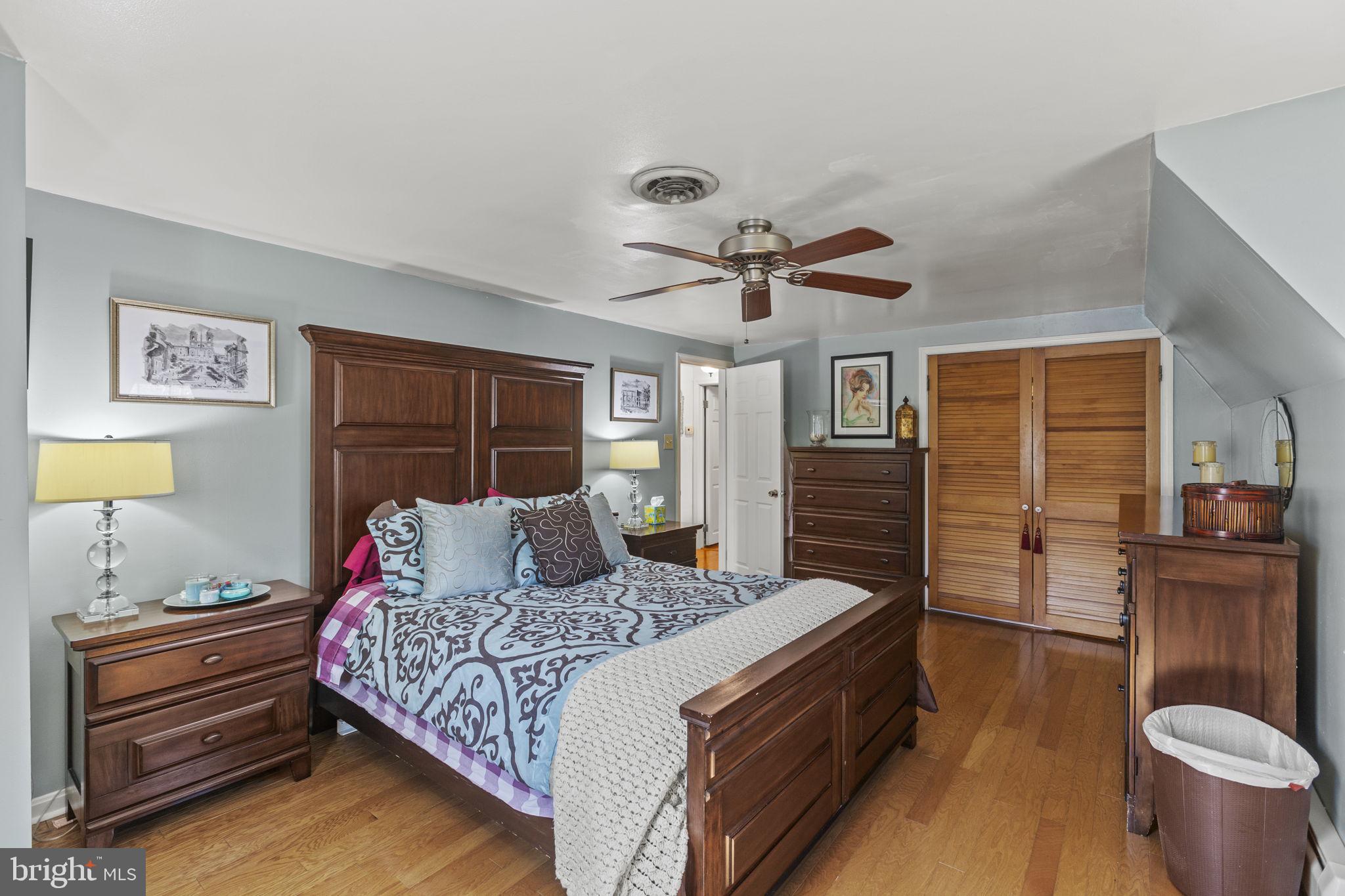 COLUMBIA PARK - Residential