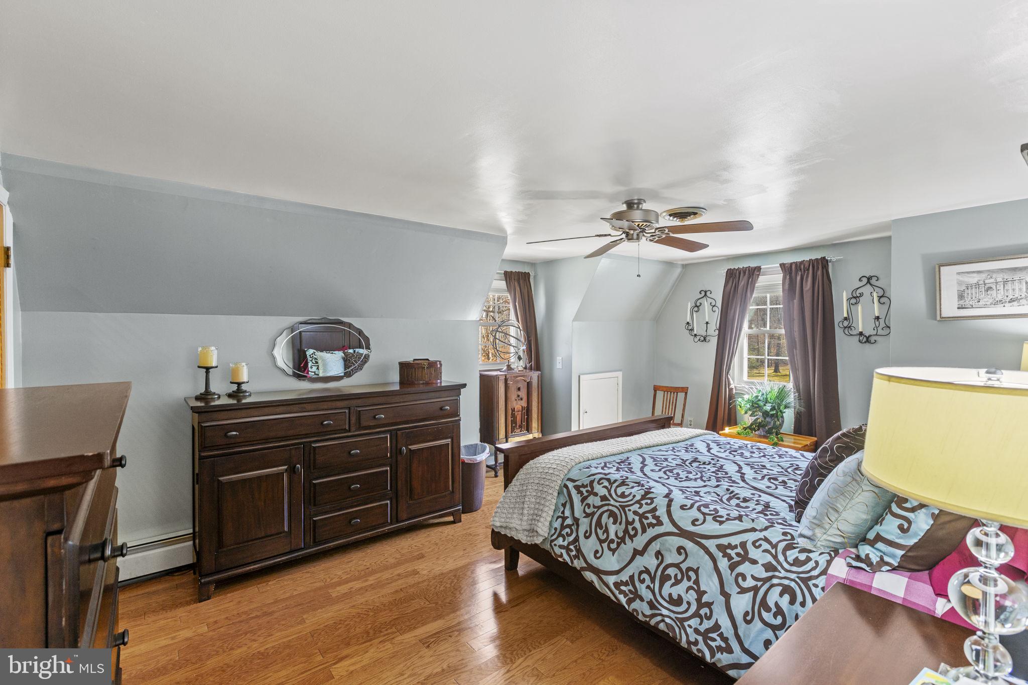 COLUMBIA PARK - Residential