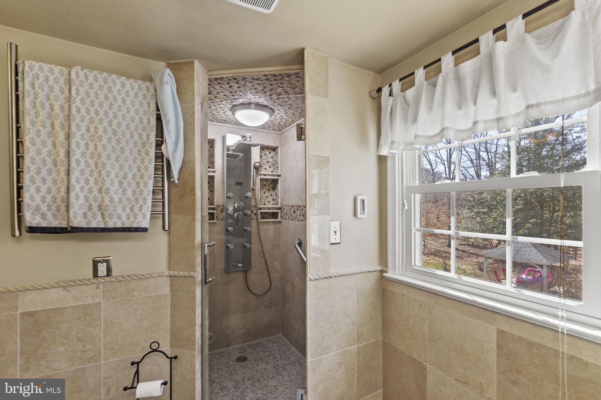 COLUMBIA PARK - Residential