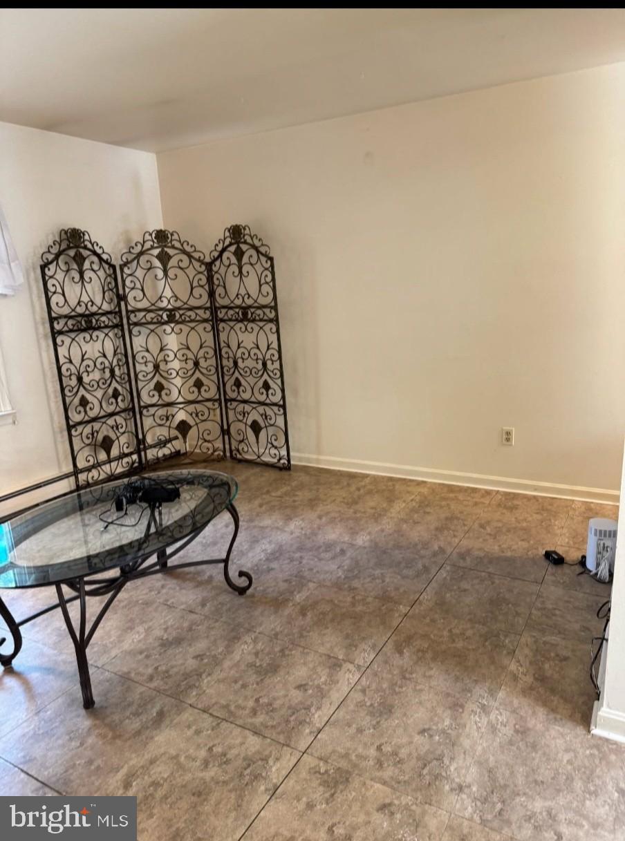 COLUMBIA PARK - Residential