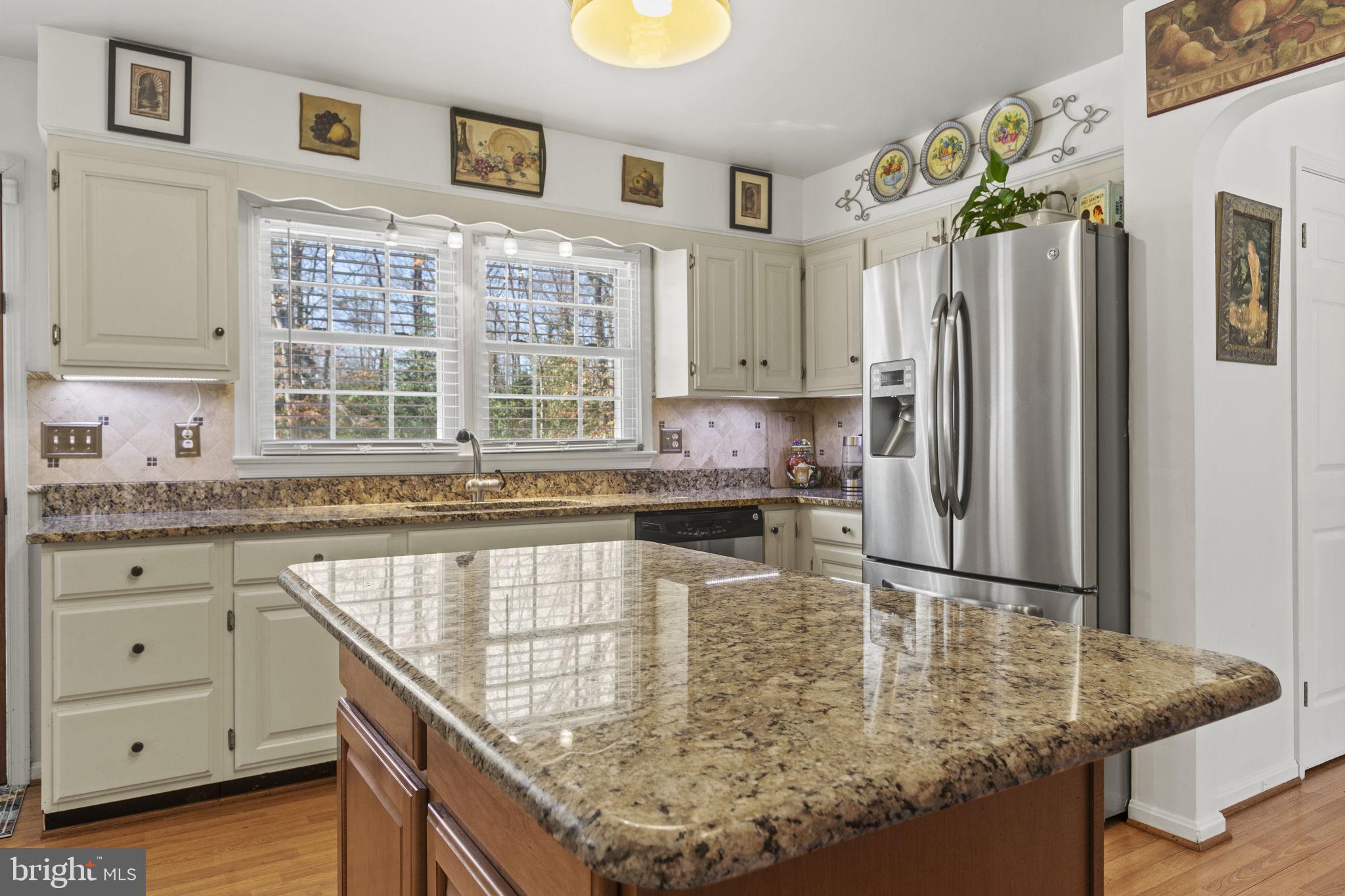 COLUMBIA PARK - Residential