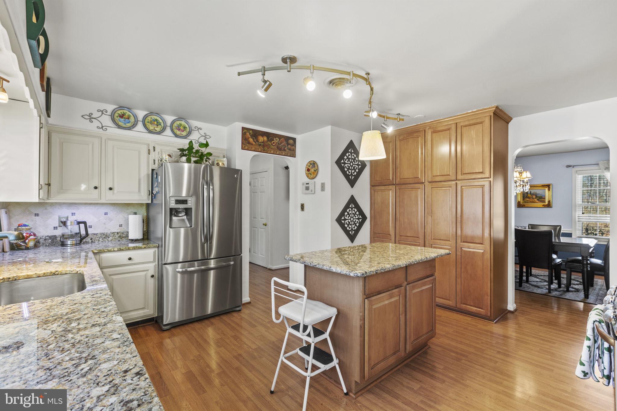 COLUMBIA PARK - Residential