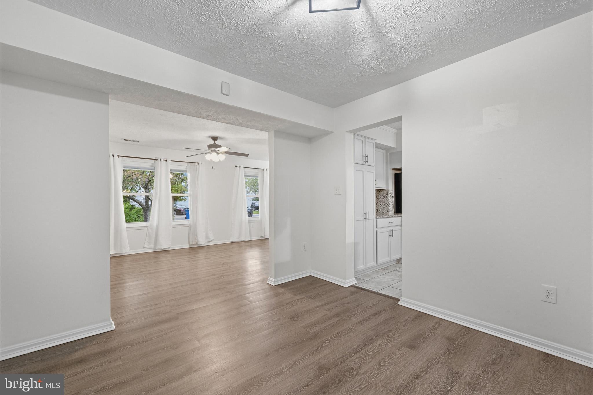 4060 COTTONTOP COURT