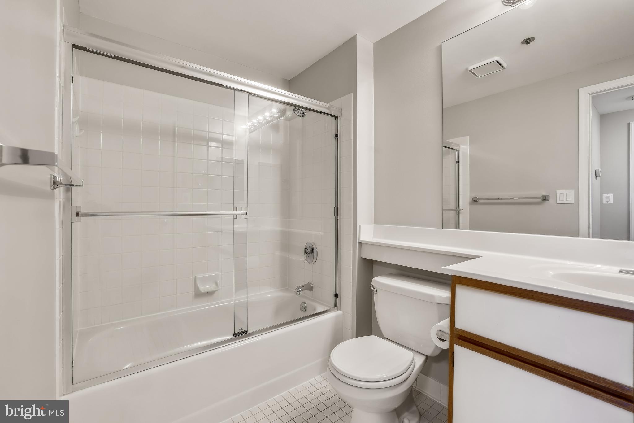 THE VICTORIA CODM - Residential Lease