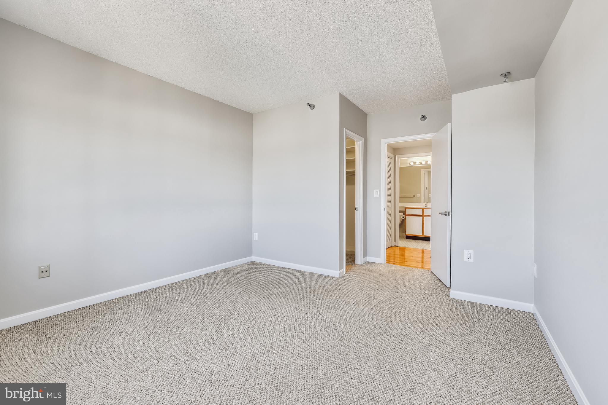 THE VICTORIA CODM - Residential Lease