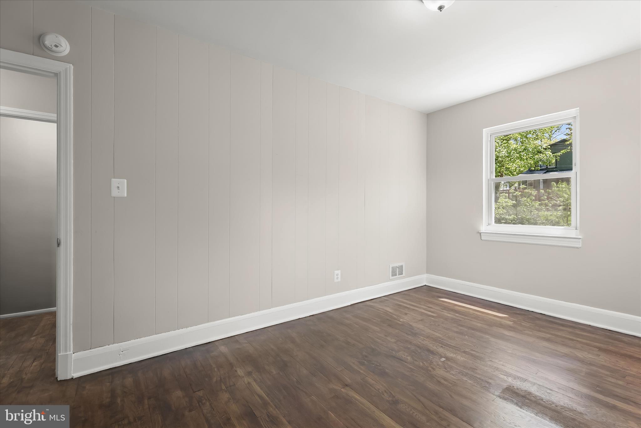 WINDSOR HILLS - Residential