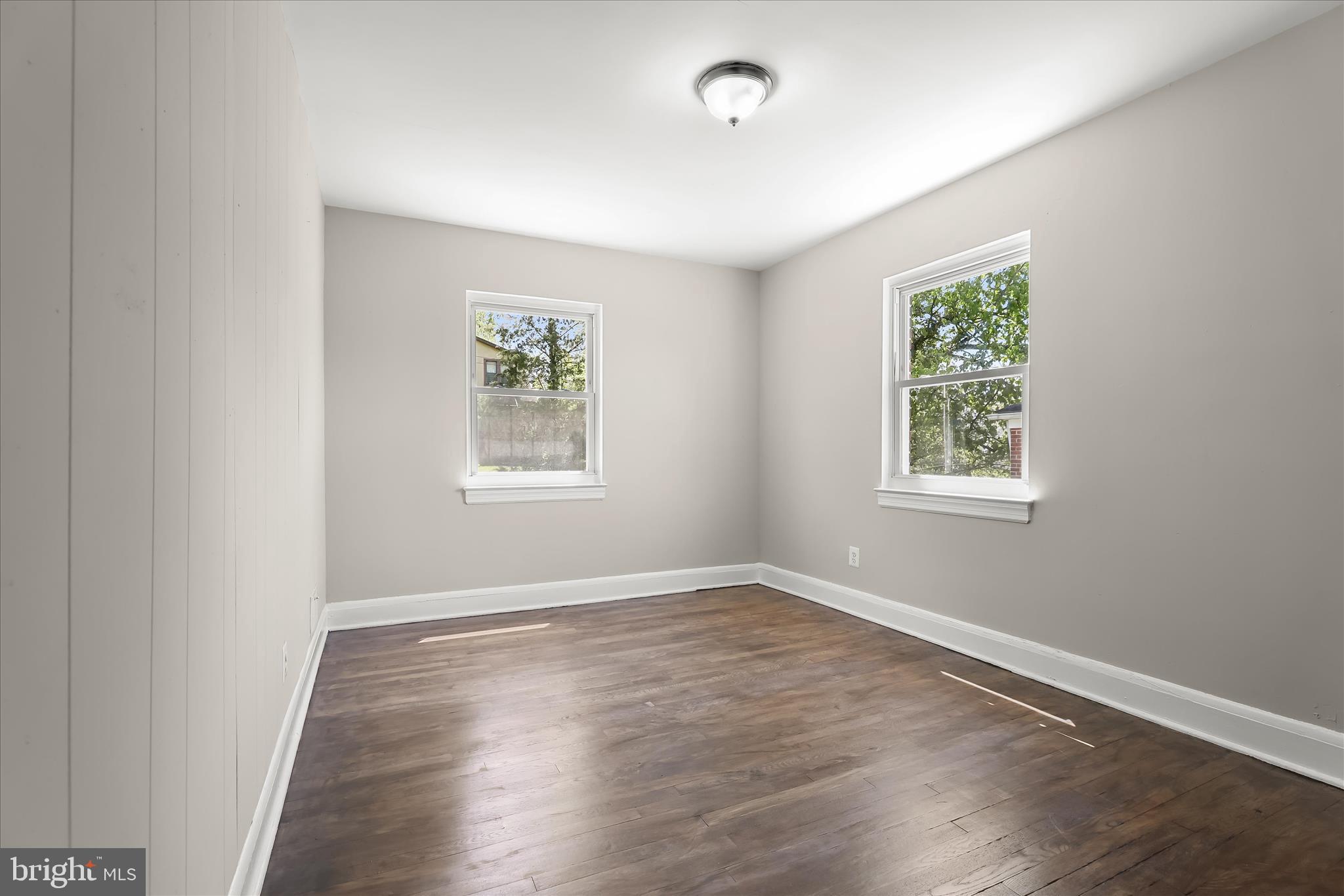 WINDSOR HILLS - Residential