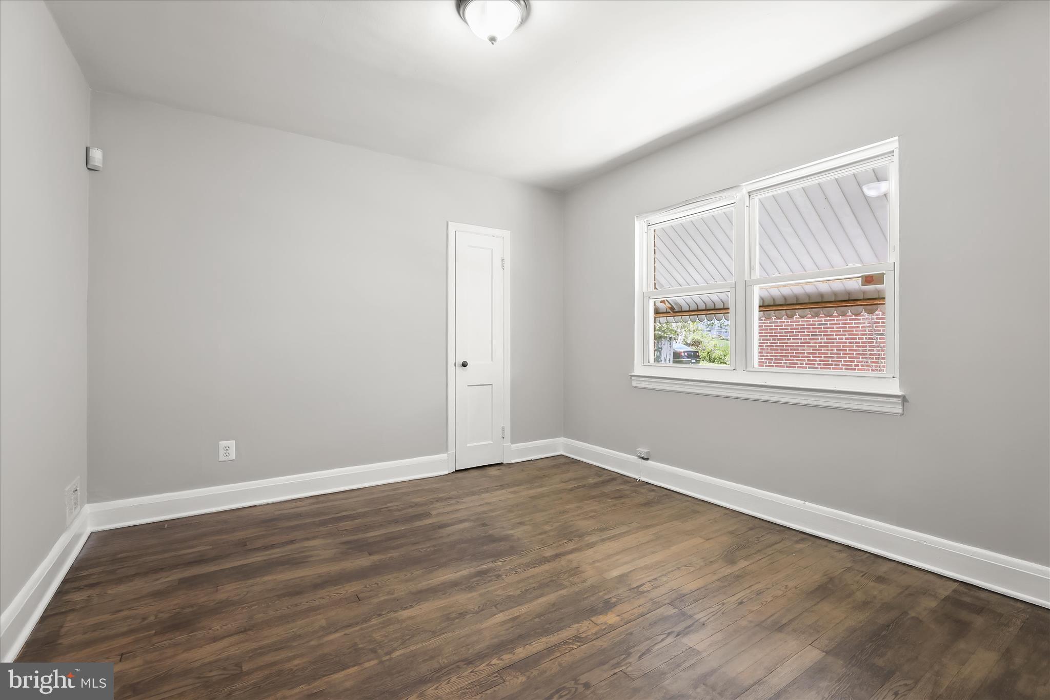 WINDSOR HILLS - Residential