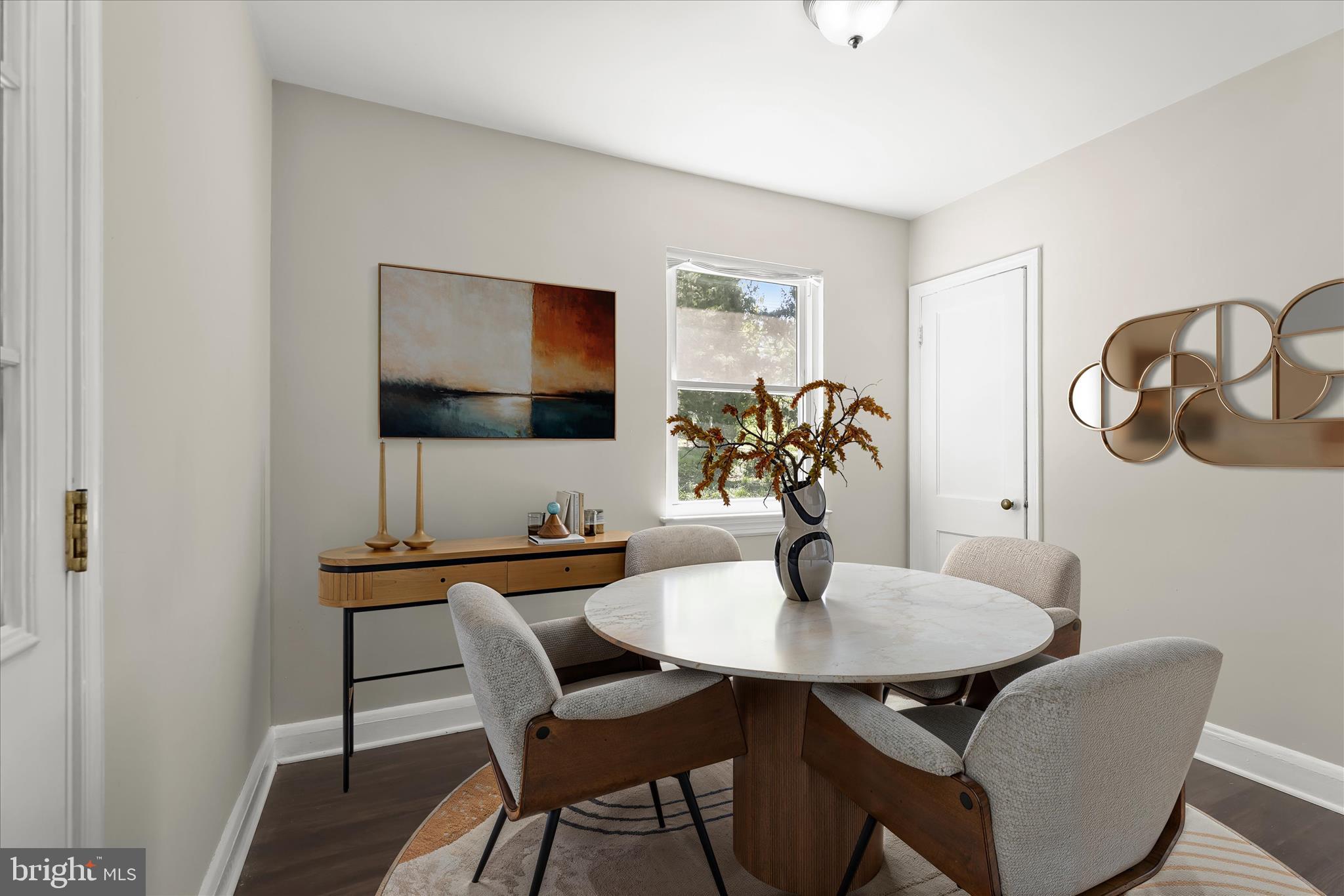 WINDSOR HILLS - Residential