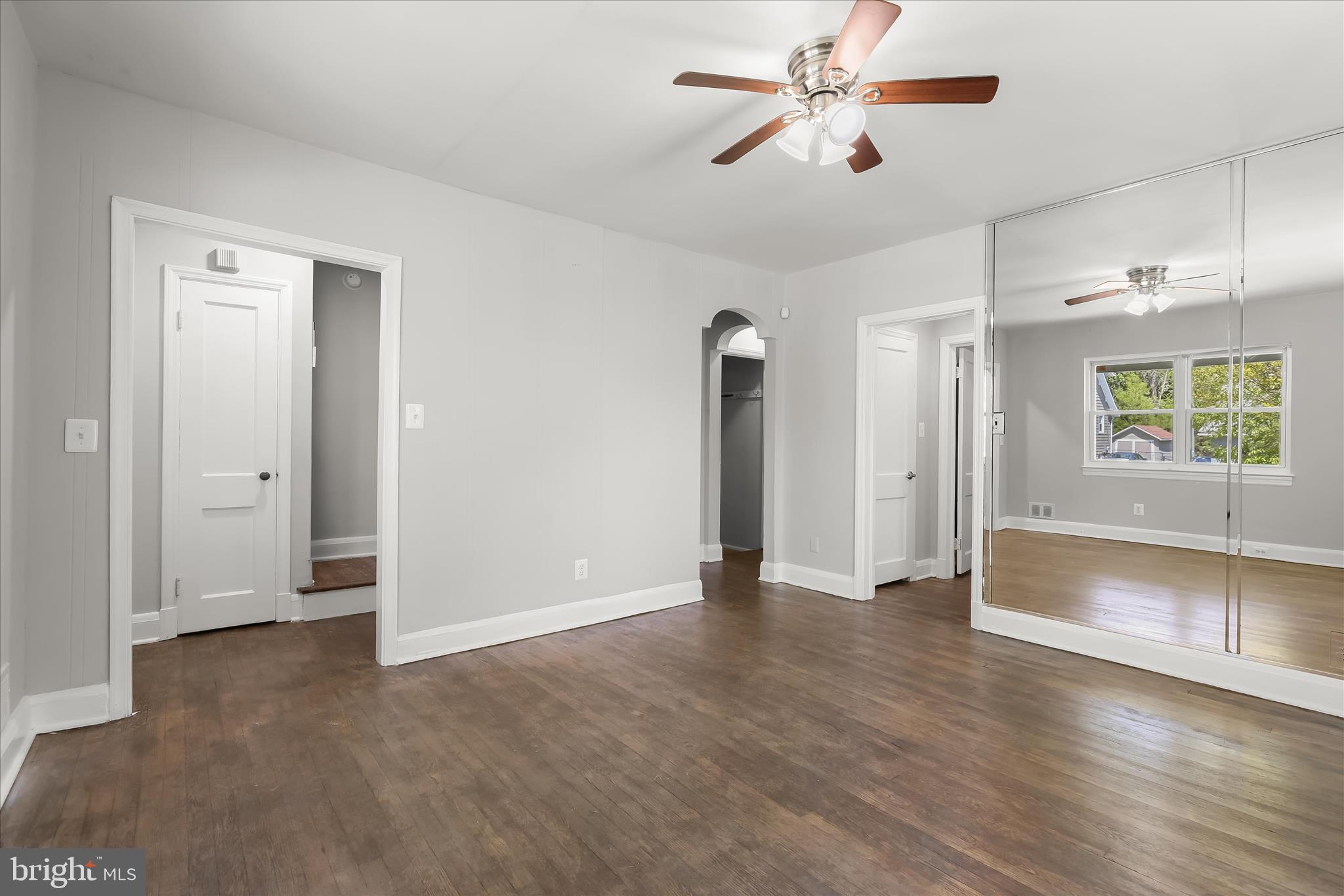 WINDSOR HILLS - Residential