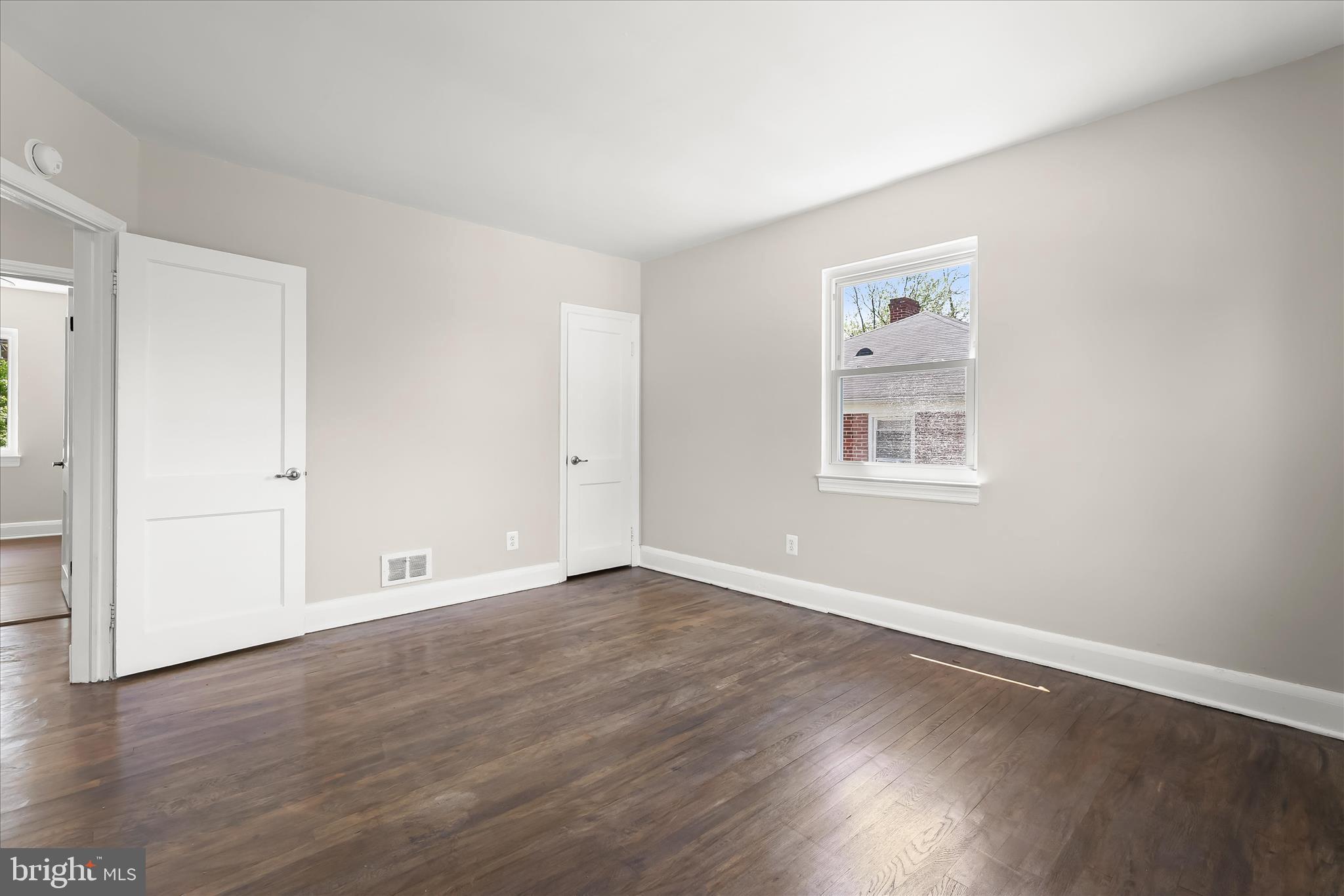 WINDSOR HILLS - Residential