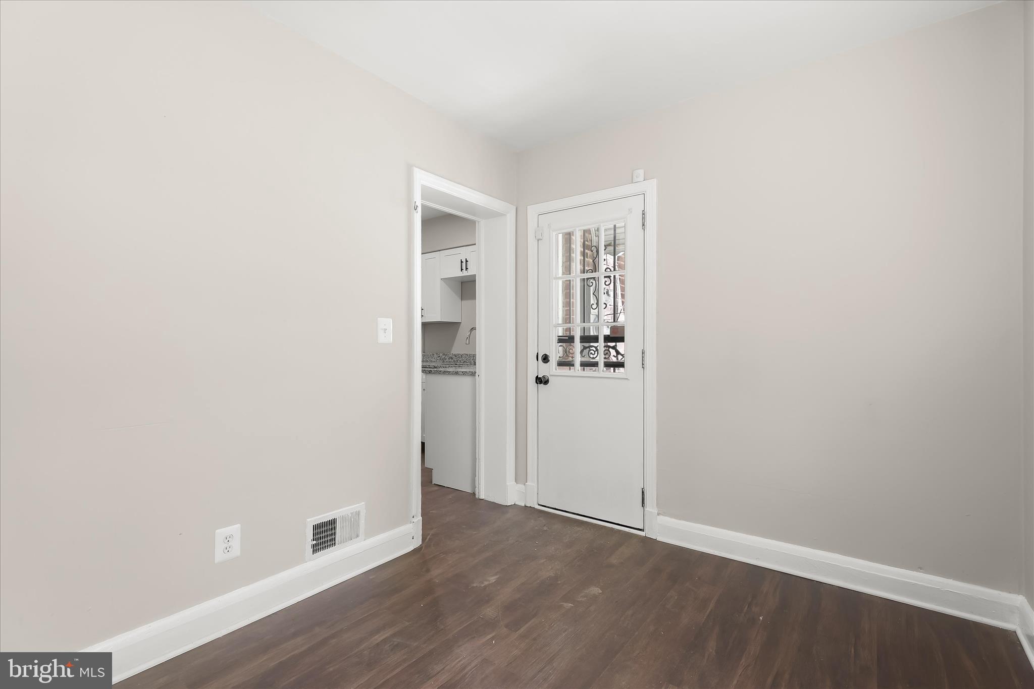 WINDSOR HILLS - Residential