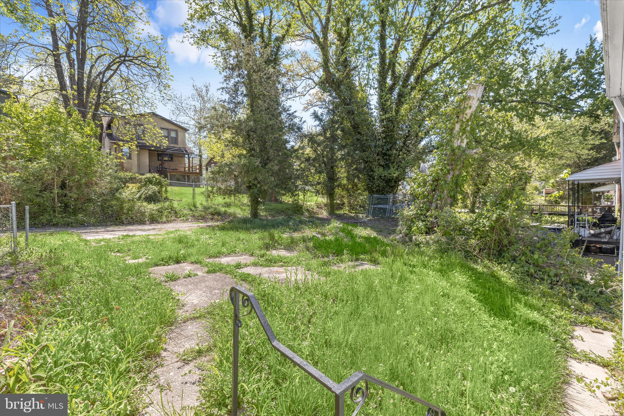 WINDSOR HILLS - Residential