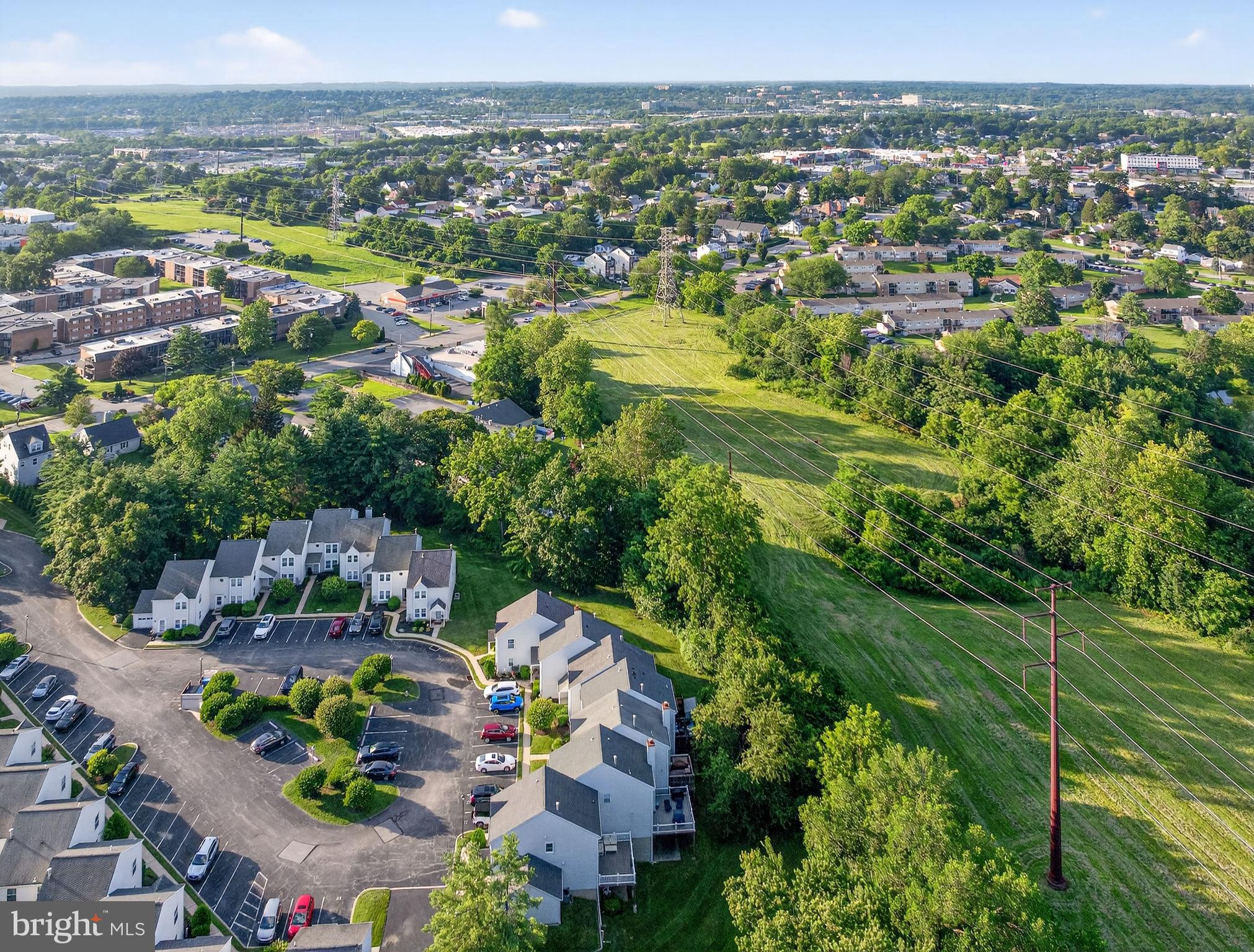 MAPLE RIDGE - Residential