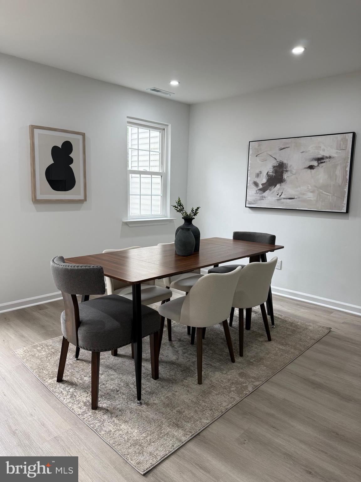 MAPLE RIDGE - Residential