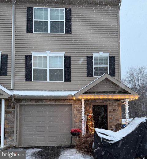 805 GREGS DRIVE HARRISBURG PA 17111