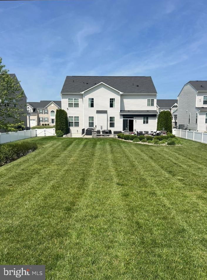 715 MONTRAVEL COURT