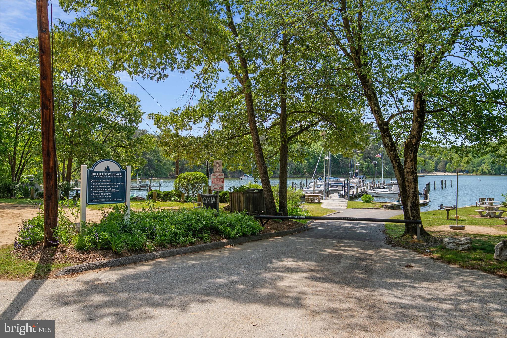 CARROLLTON MANOR - Residential