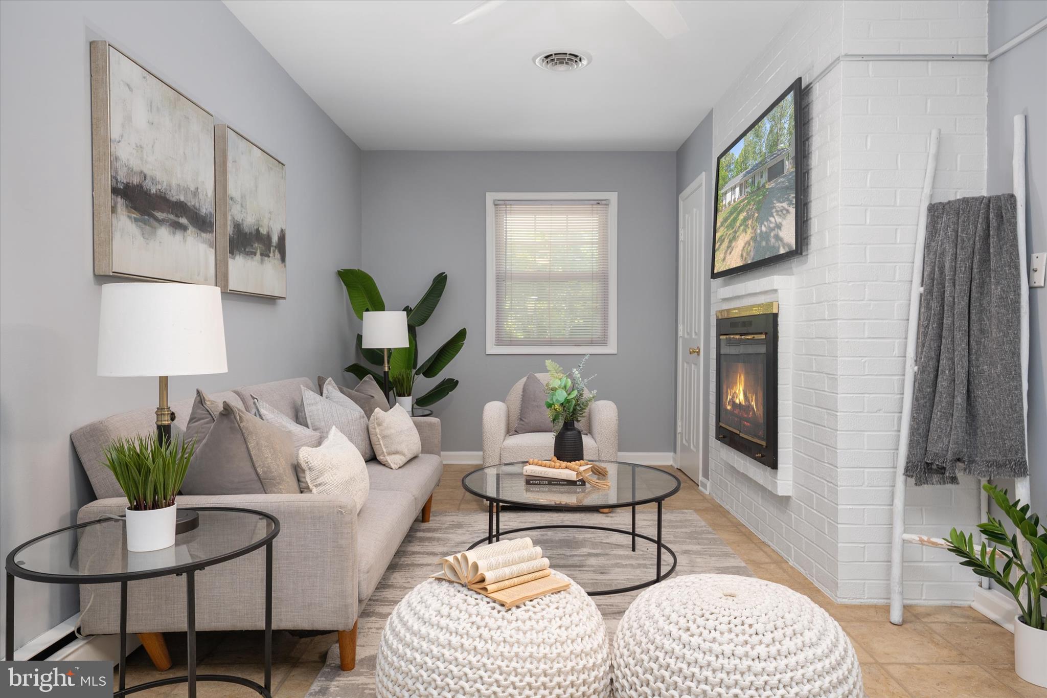 CARROLLTON MANOR - Residential