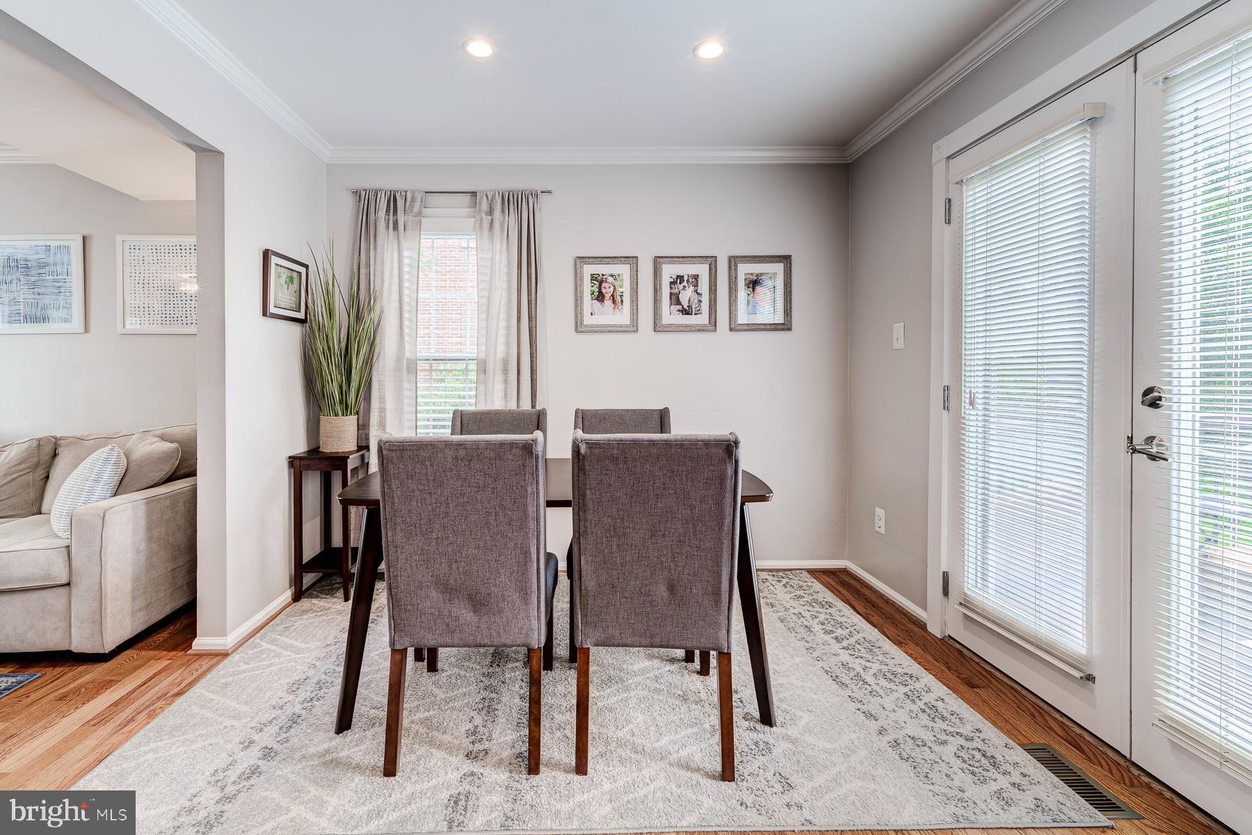 DUNN LORING VILLAGE - Residential