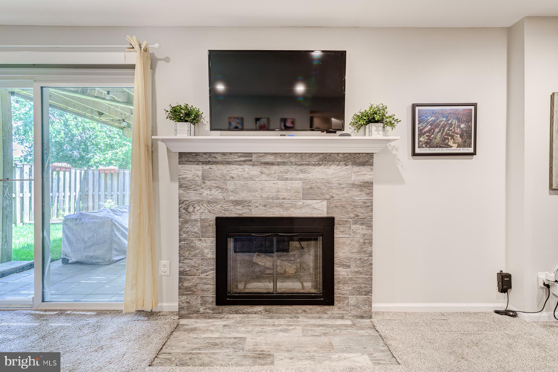 DUNN LORING VILLAGE - Residential