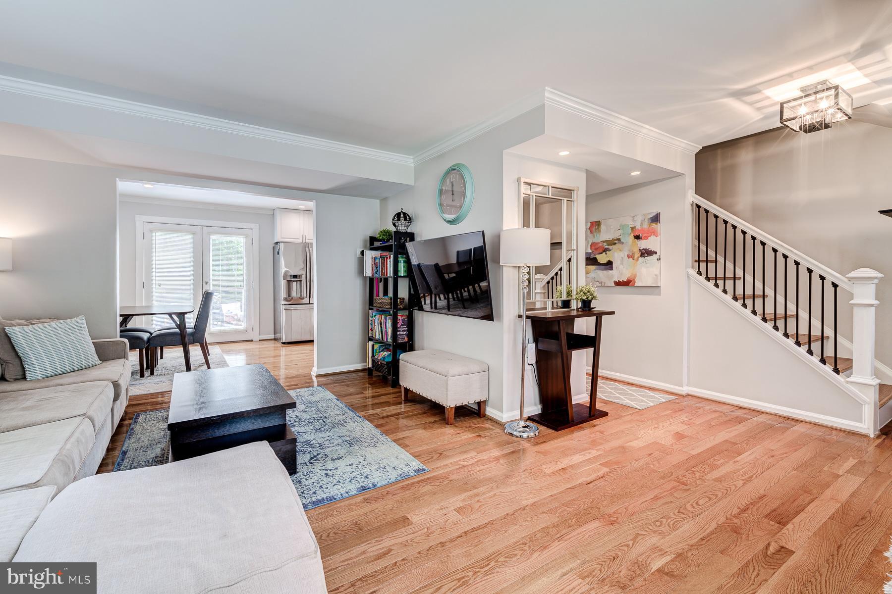 DUNN LORING VILLAGE - Residential