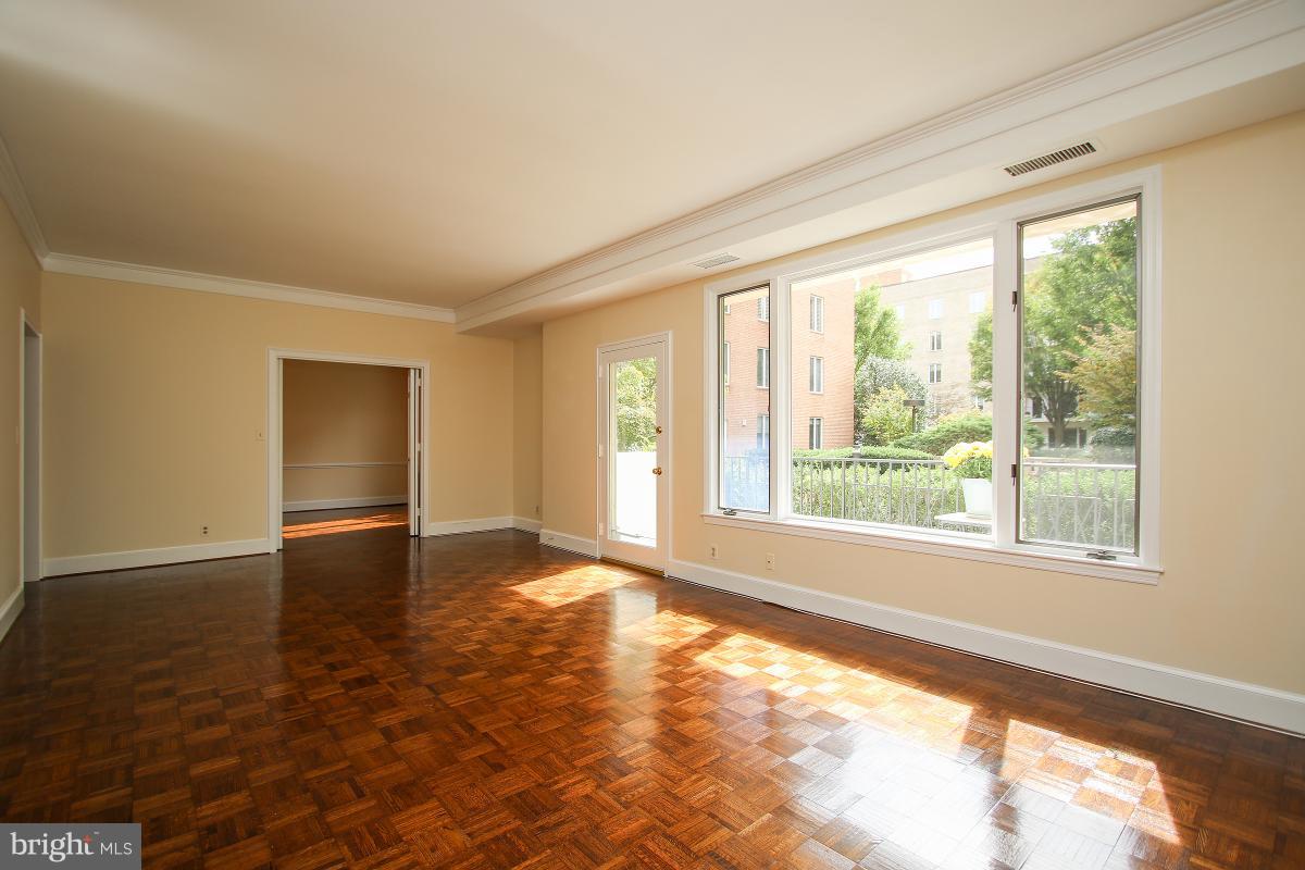 8101 CONN AVE - Residential