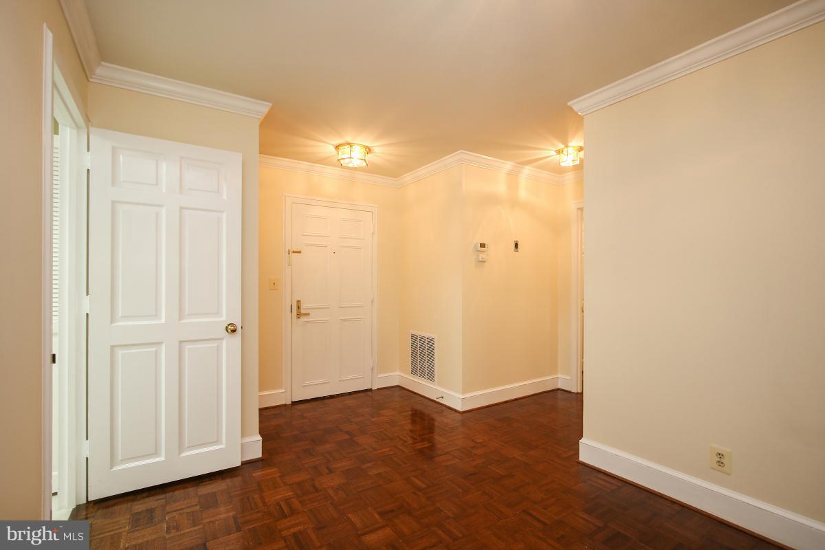 8101 CONN AVE - Residential