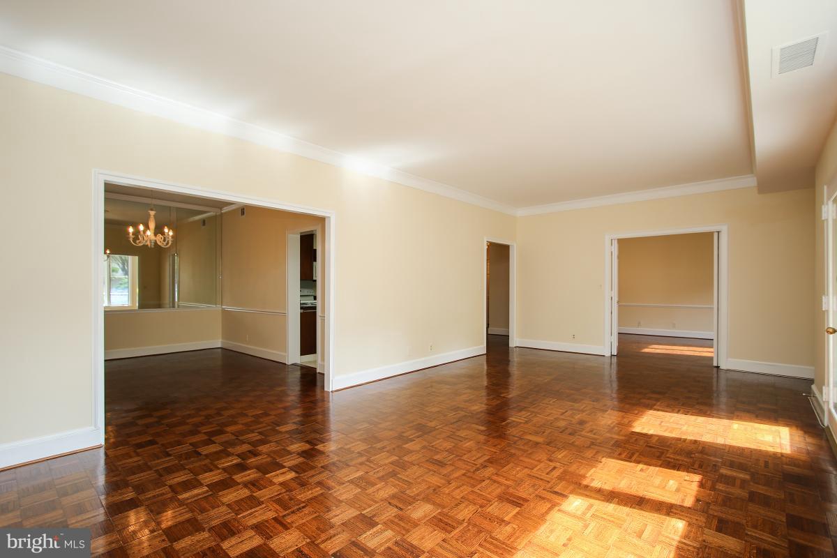 8101 CONN AVE - Residential