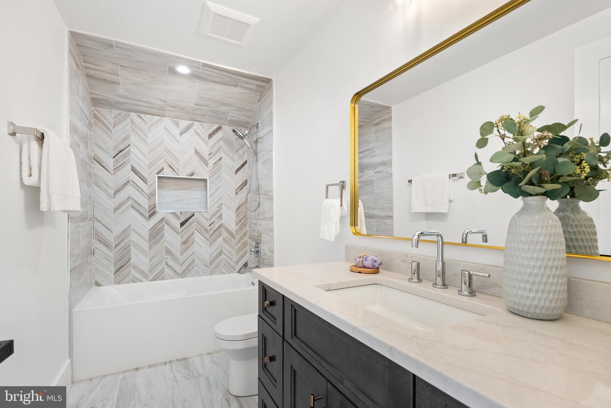 WESTMORELAND HILLS - Residential