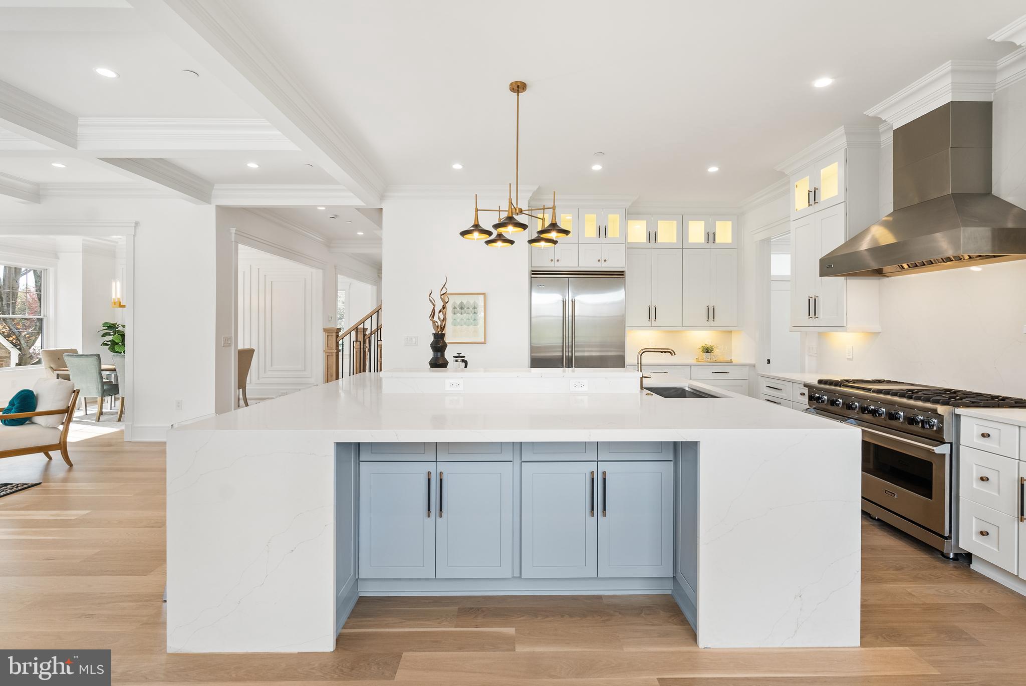 WESTMORELAND HILLS - Residential