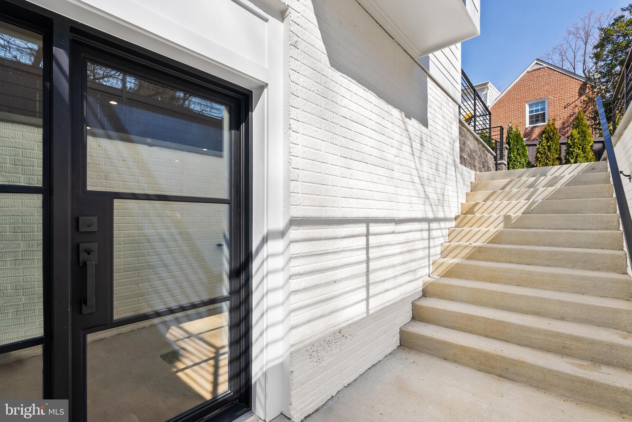 WESTMORELAND HILLS - Residential