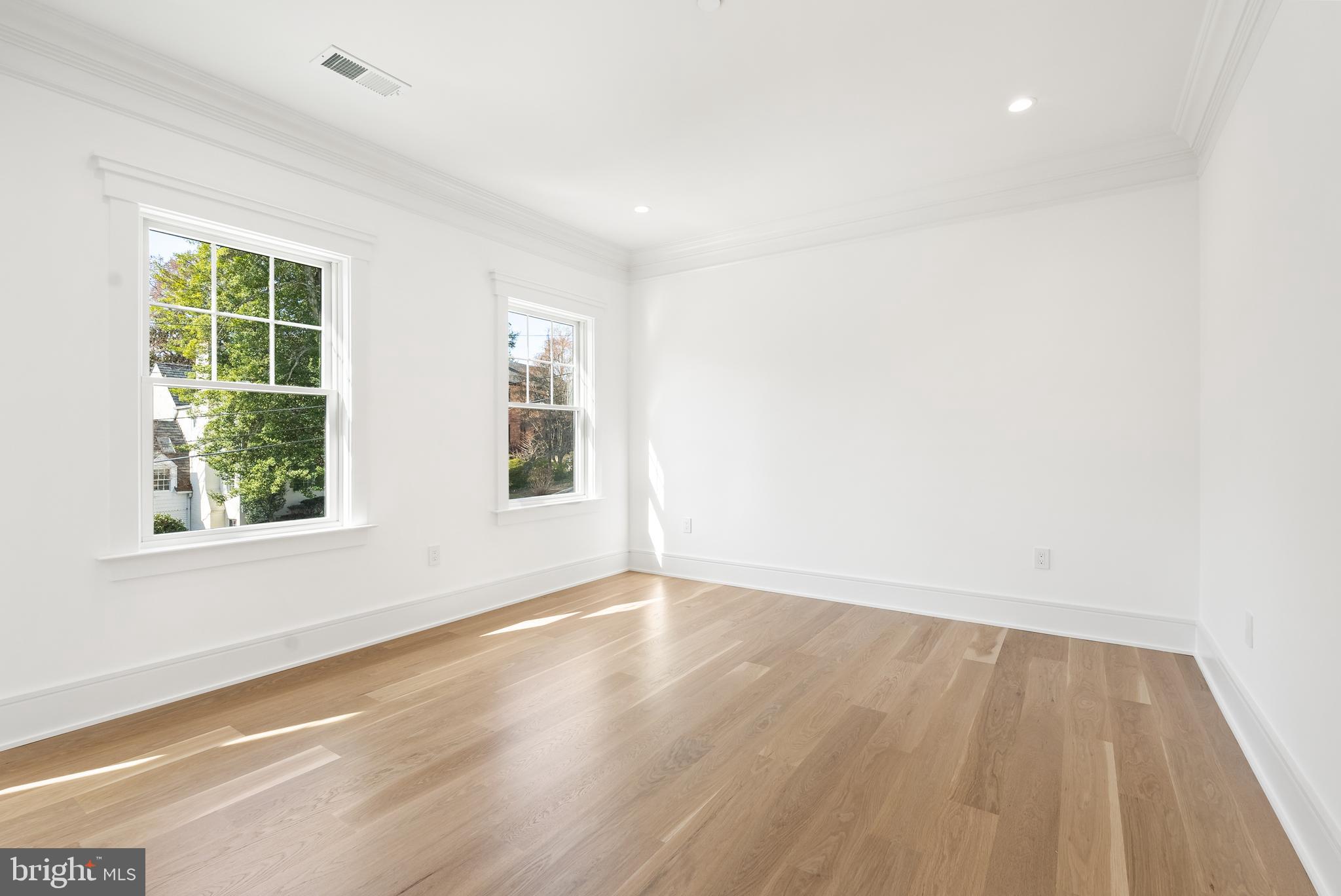 WESTMORELAND HILLS - Residential