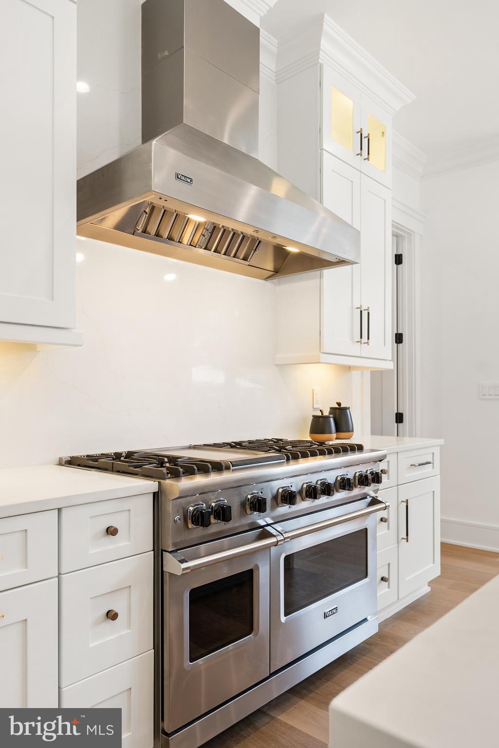 WESTMORELAND HILLS - Residential