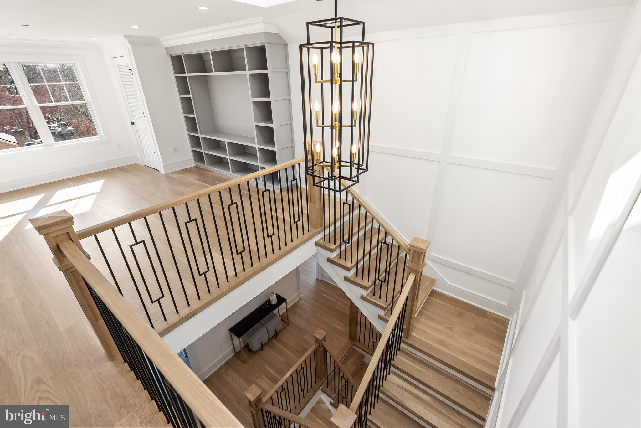 WESTMORELAND HILLS - Residential