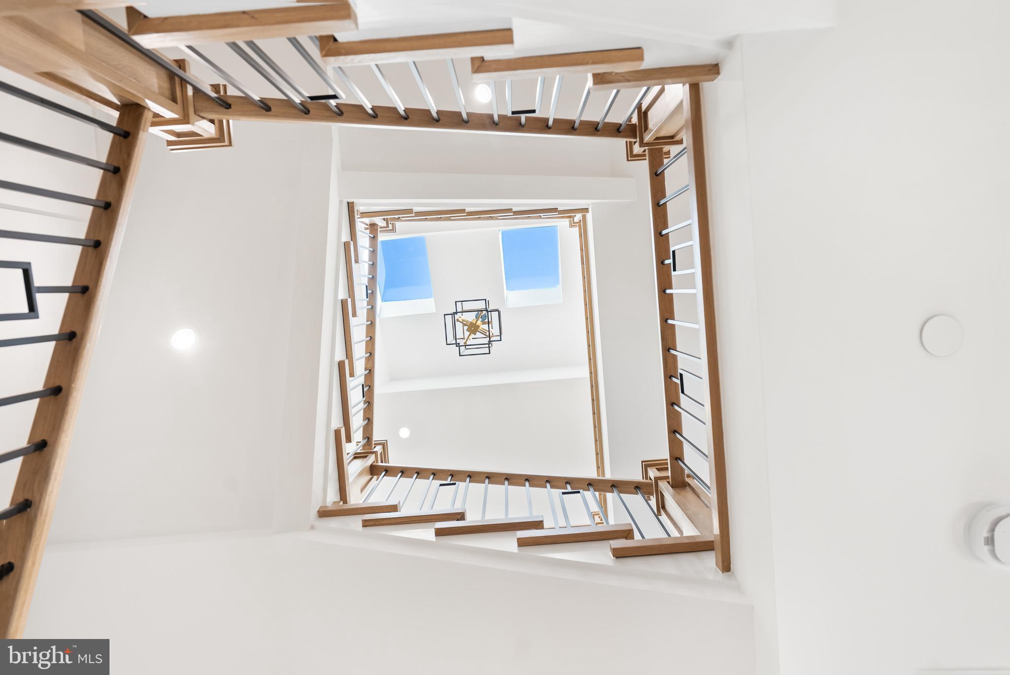 WESTMORELAND HILLS - Residential