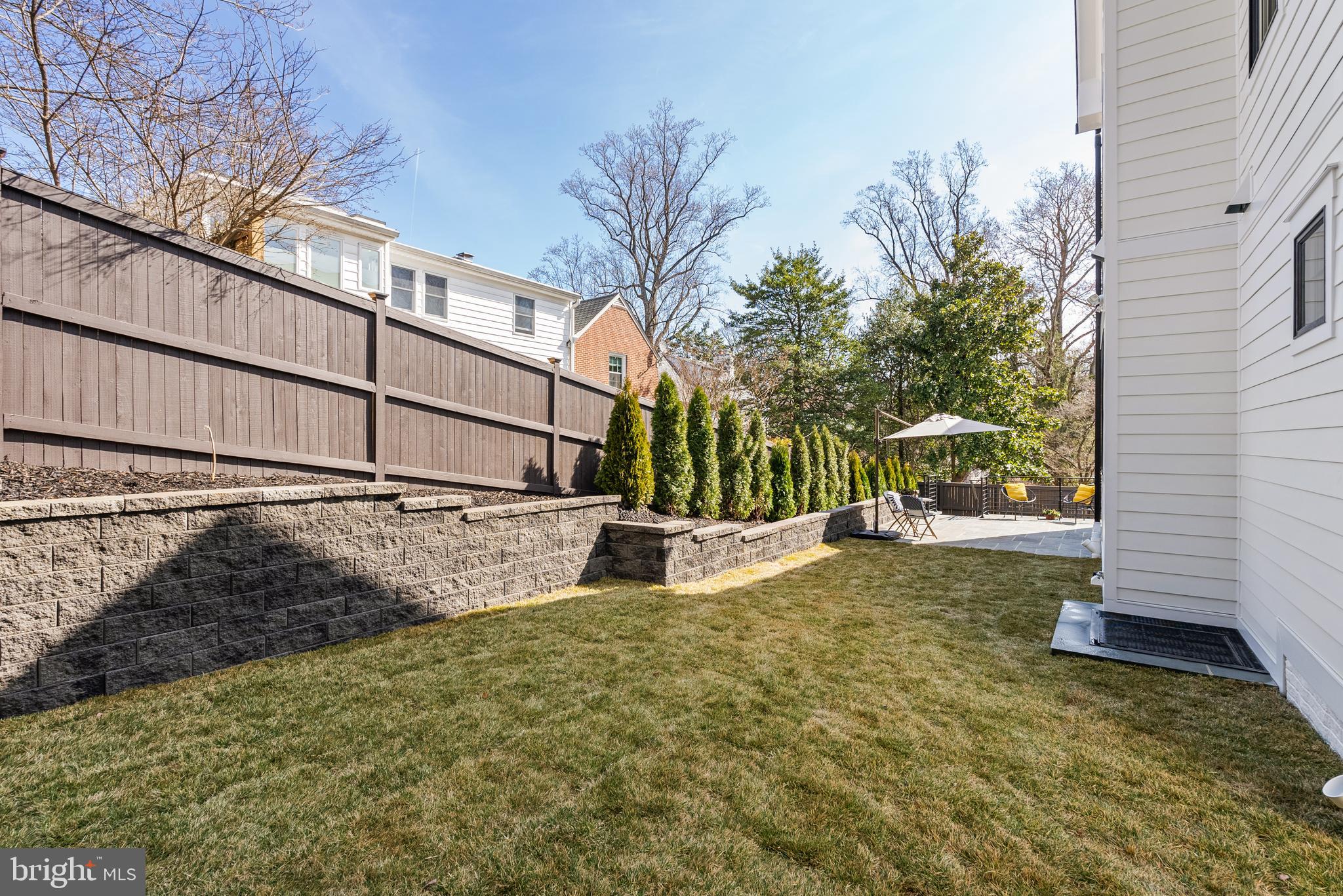 WESTMORELAND HILLS - Residential