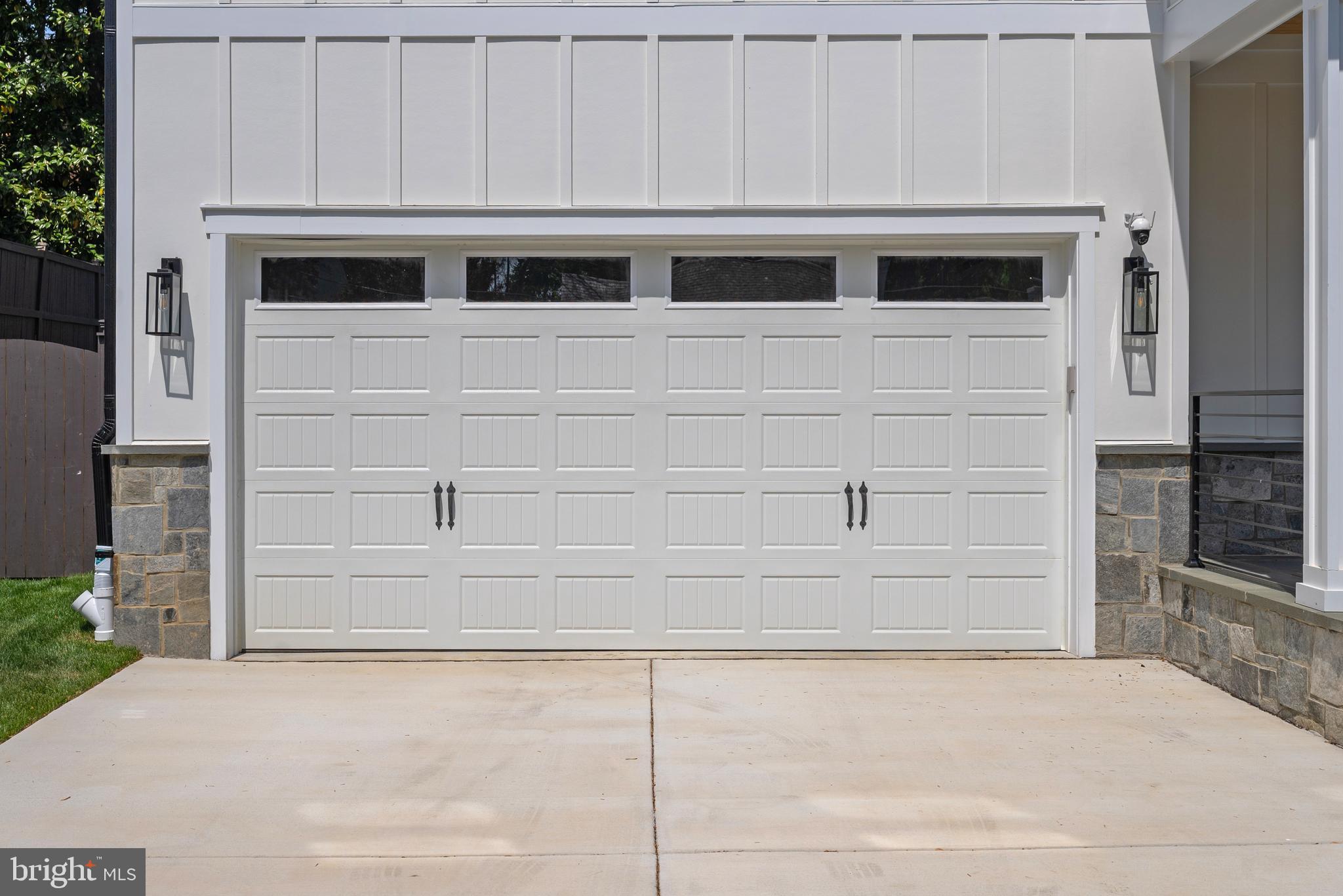 WESTMORELAND HILLS - Residential