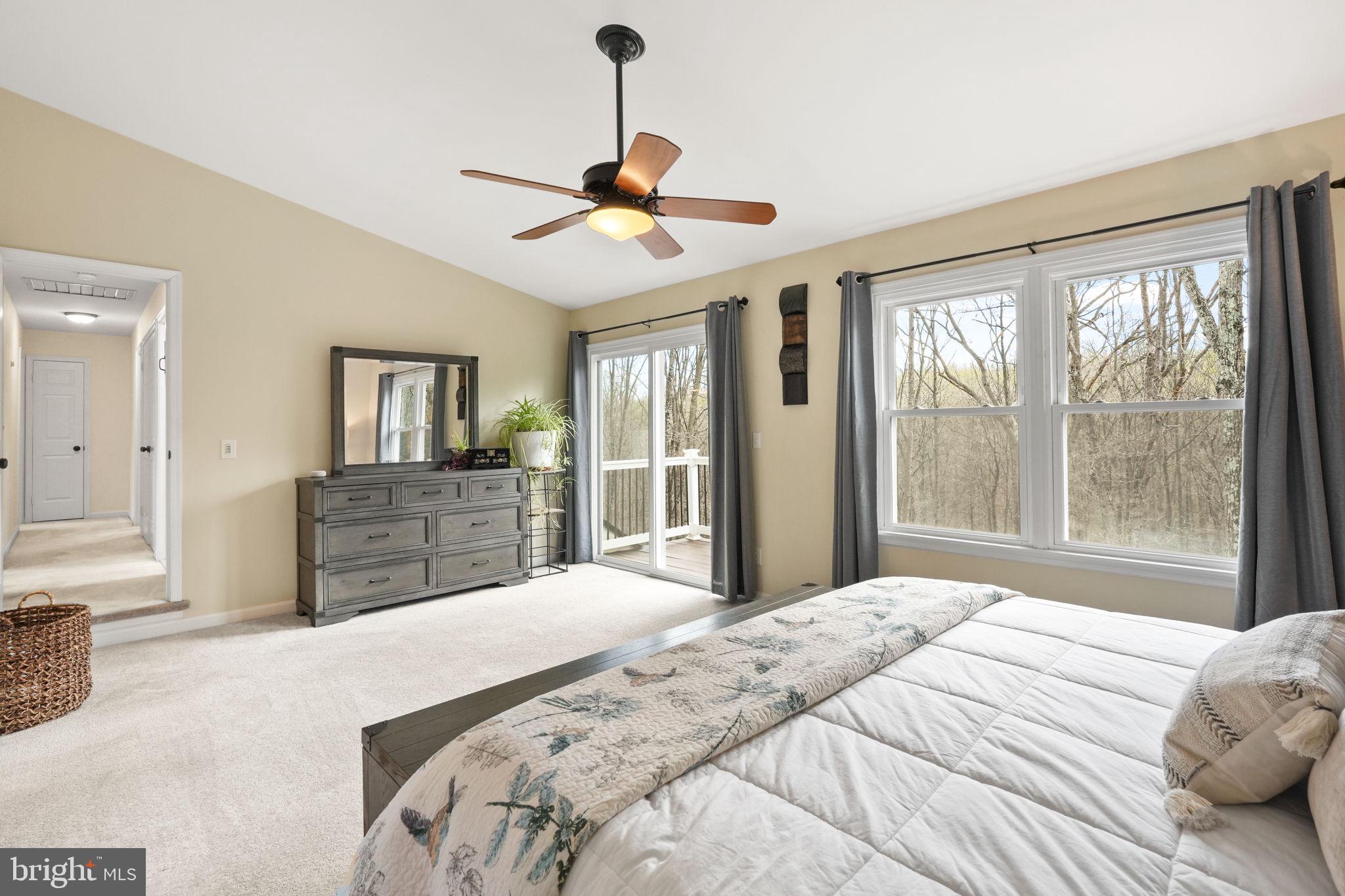 BRETTON WOODS - Residential