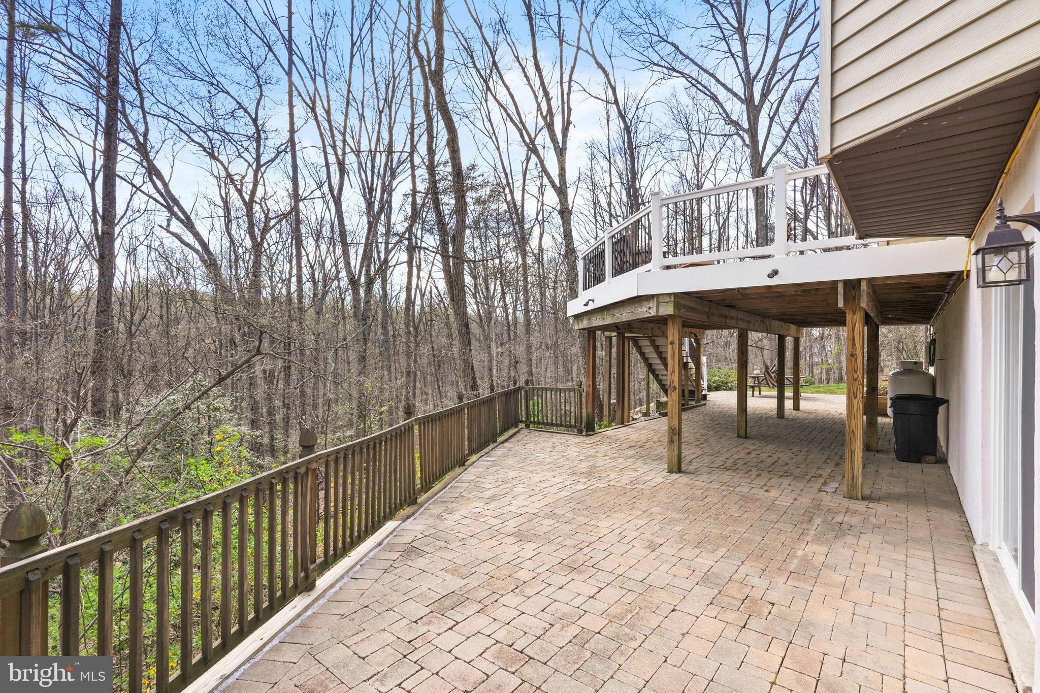 BRETTON WOODS - Residential