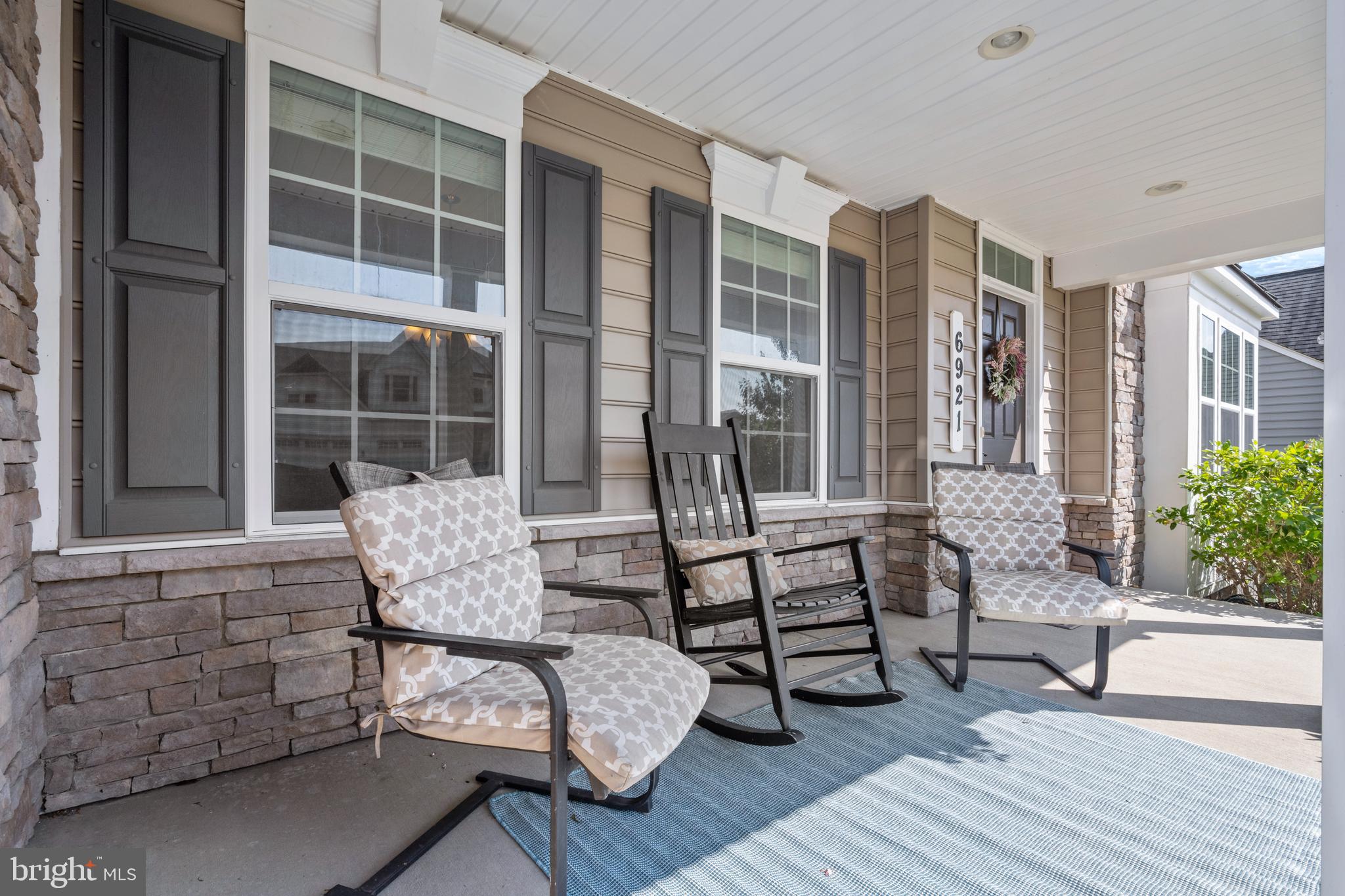 WOODRIDGE AT LAKE LINGANORE - Residential