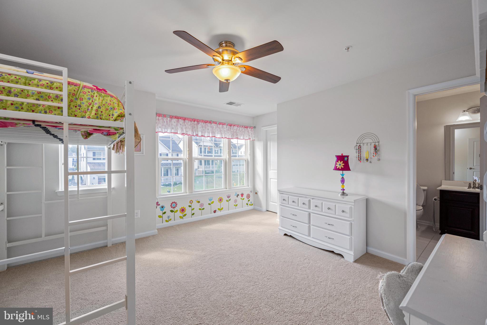 WOODRIDGE AT LAKE LINGANORE - Residential