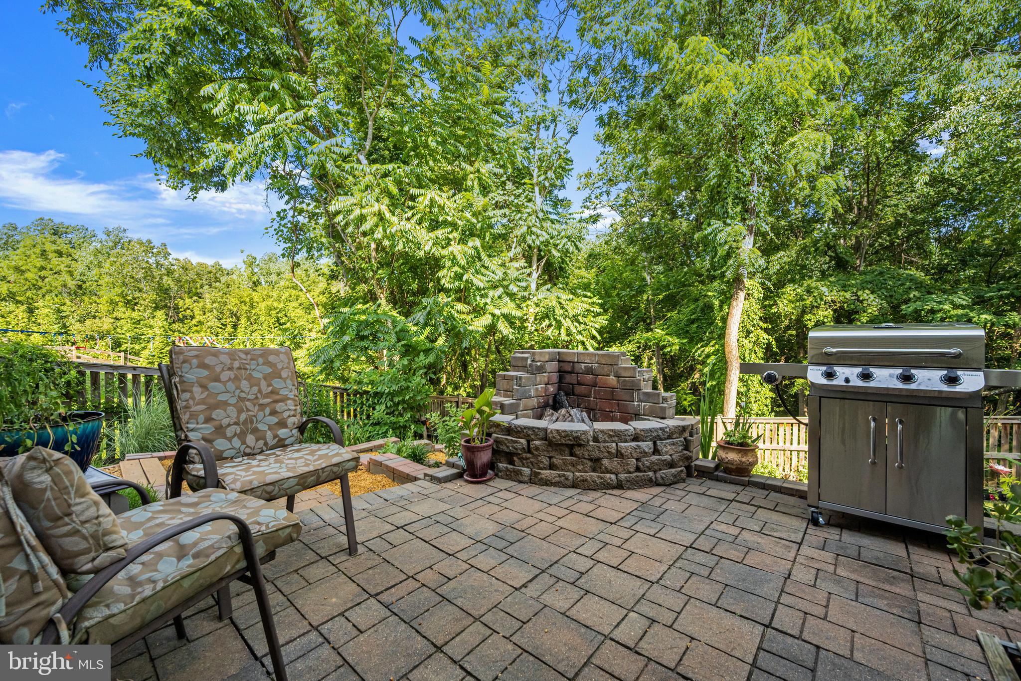 WOODRIDGE AT LAKE LINGANORE - Residential