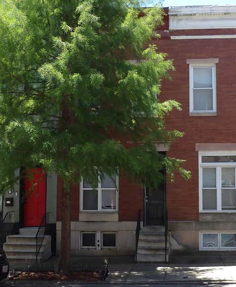 Townhouse For Sale - 1932 Mcculloh Street<br/> BALTIMORE, MD 21217