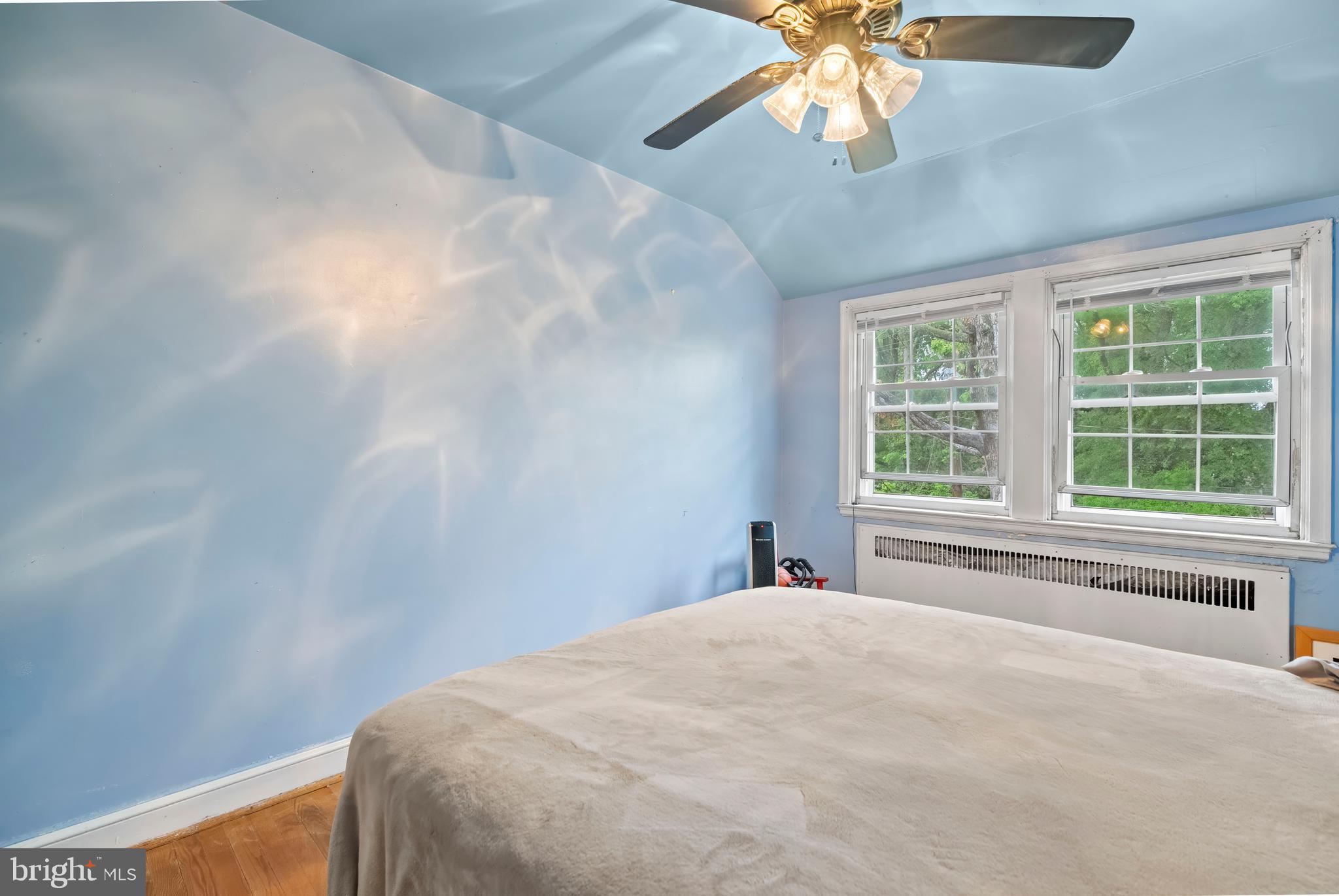 ORIGINAL NORTHWOOD - Residential