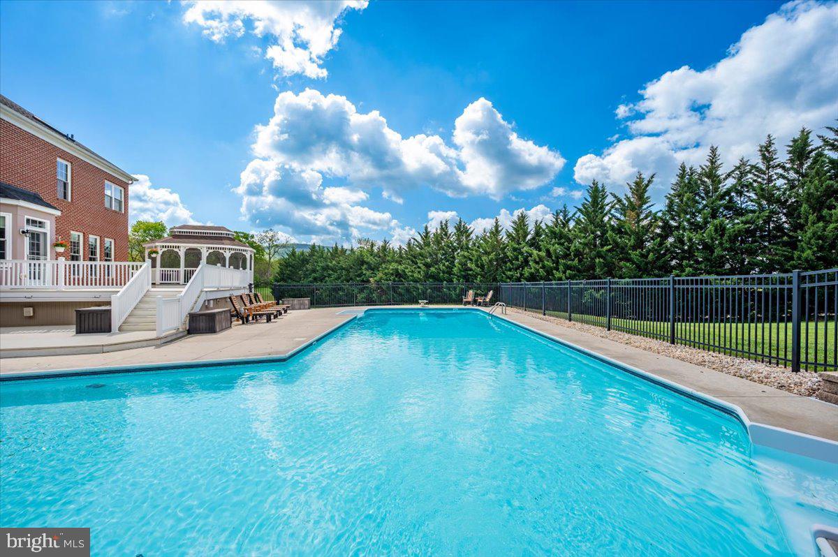 MT AETNA - Residential