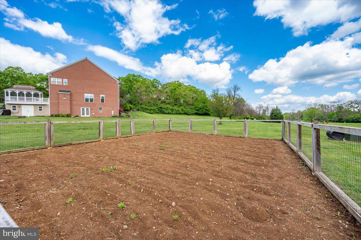 MT AETNA - Residential