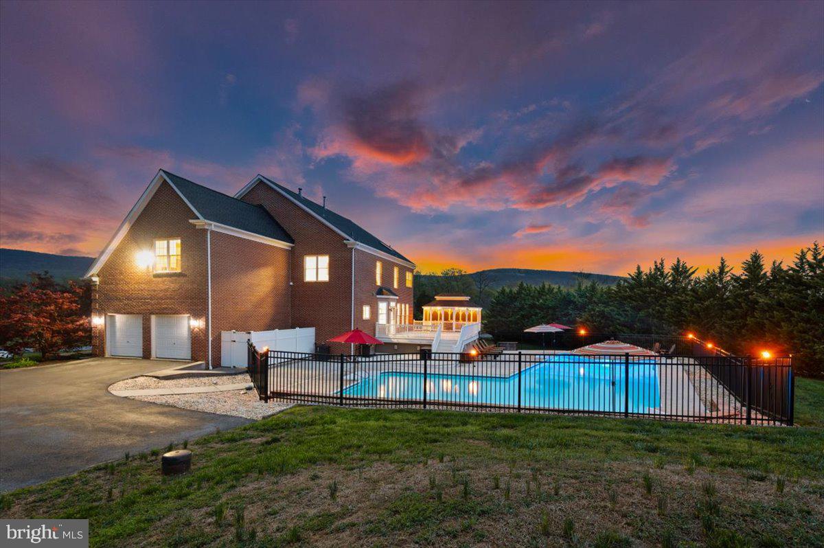 MT AETNA - Residential